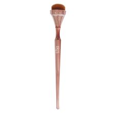 Iris Cosmetics Luminous Hd Highlighter Brush, 1pc